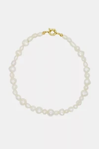 Velvet Luna Elizabeth Freshwater Pearl Necklace