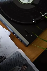 AudioTechnica AT-LP60X Fully Automatic Belt-Drive Stereo Turntable