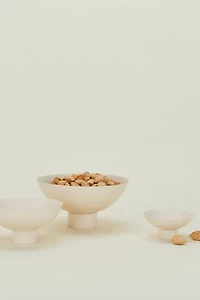 Hawkins New York Essential Footed Bowl