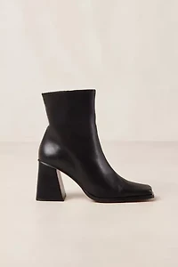 ALOHAS South Leather Ankle Boot