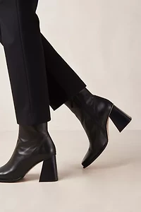 ALOHAS South Leather Ankle Boot