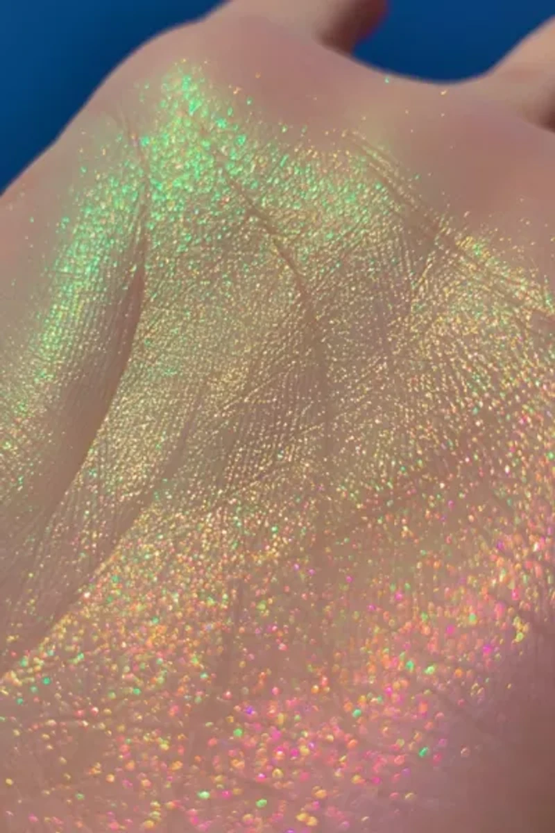 Kaleidos Makeup Space Age Multichrome Highlighter