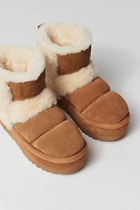 UGG Classic Chillapeak Boot