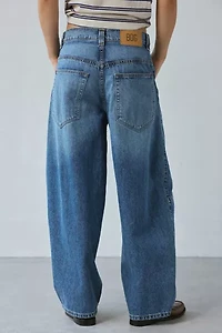 BDG Rih Extreme Barrel Mid-Rise Jeans