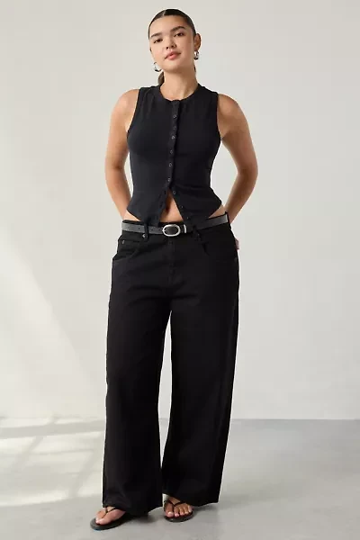 BDG Jaya Baggy Low-Rise Boyfriend Jean