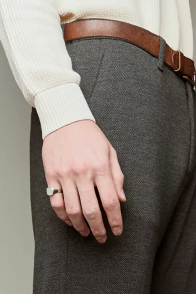 Deux Lions Jewelry Luis Signet Ring