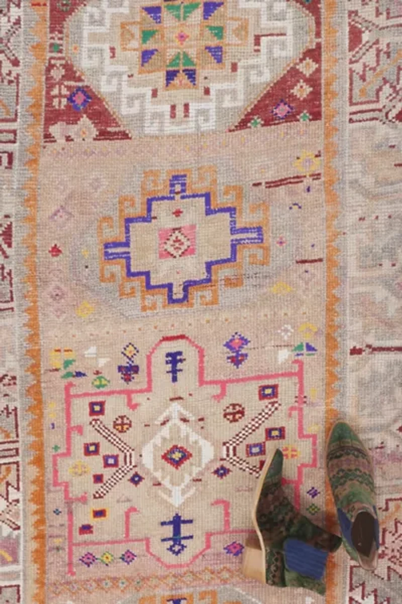 Canary Lane Vintage Runner Rug No