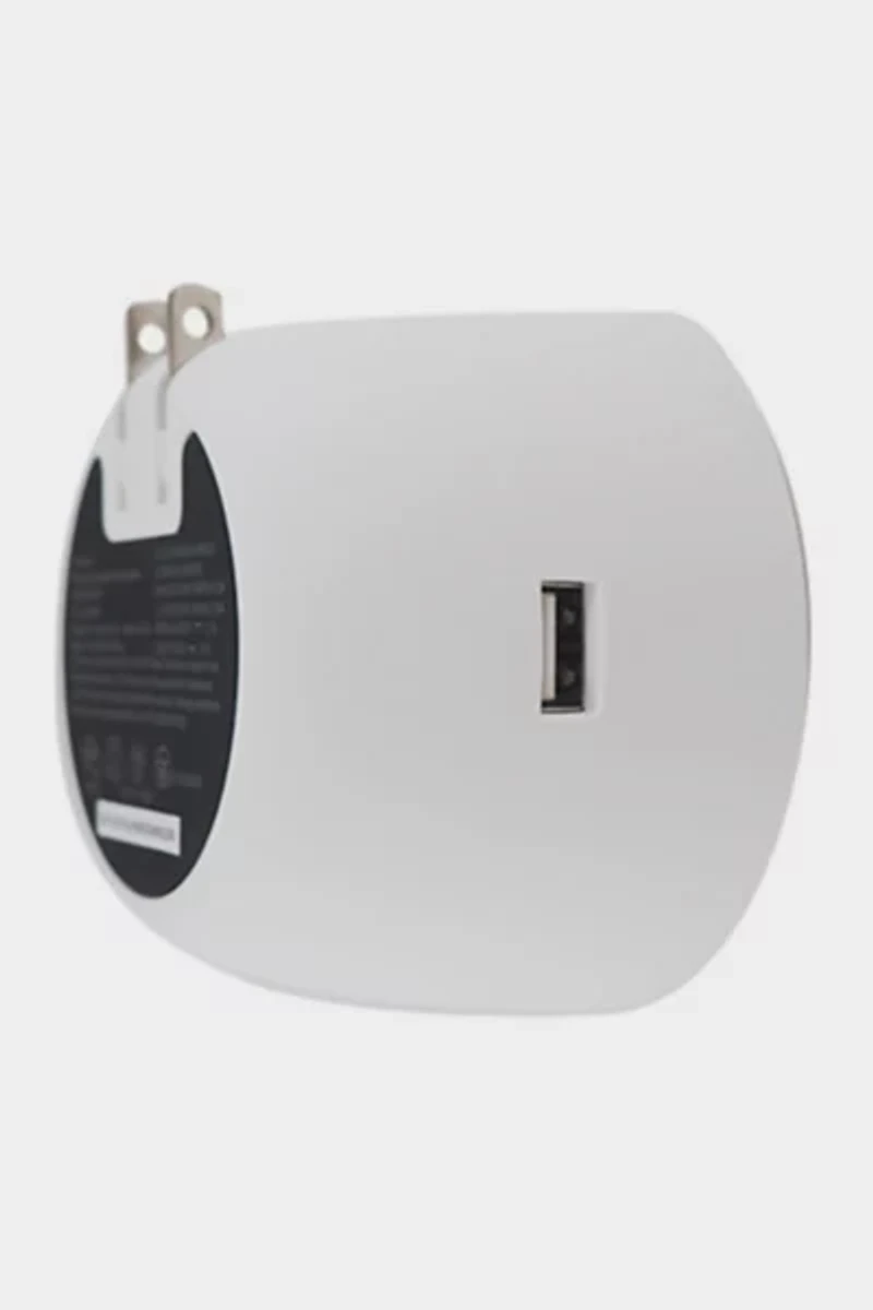 Newport Plug-in Outlet Bluetooth Speaker