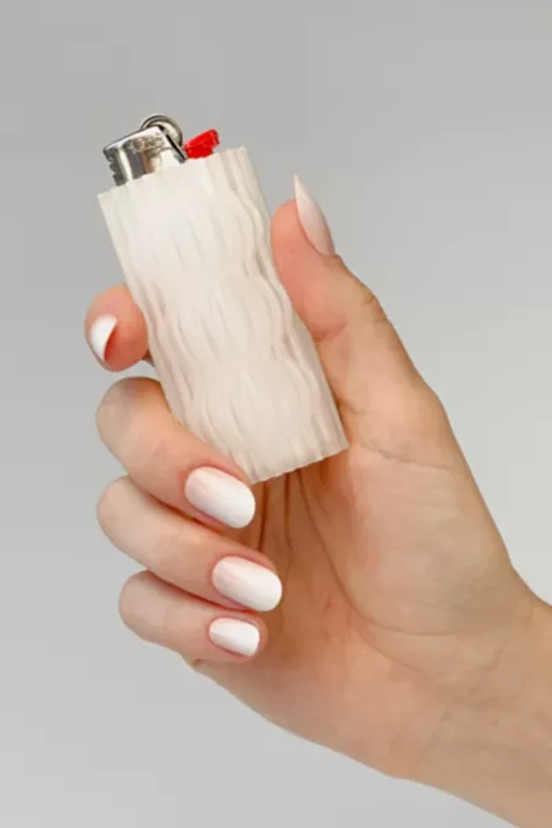 Me Make Pretty Mercury Lighter Case