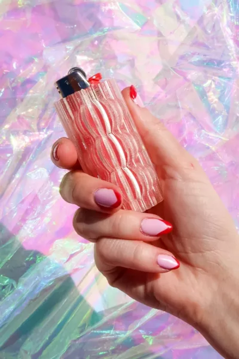 Me Make Pretty Mercury Lighter Case