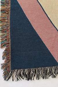 Clr Shop Reunion Woven Throw Blanket
