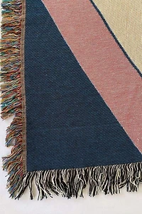 Clr Shop Reunion Woven Throw Blanket