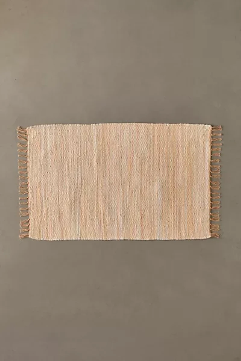 ReMADE By UO Remnants Solid Chindi Rug