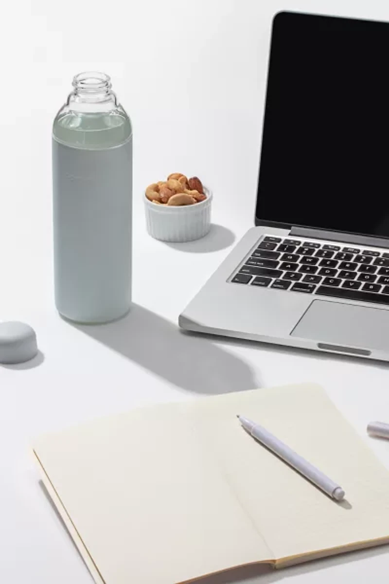 W&P Porter Glass Water Bottle