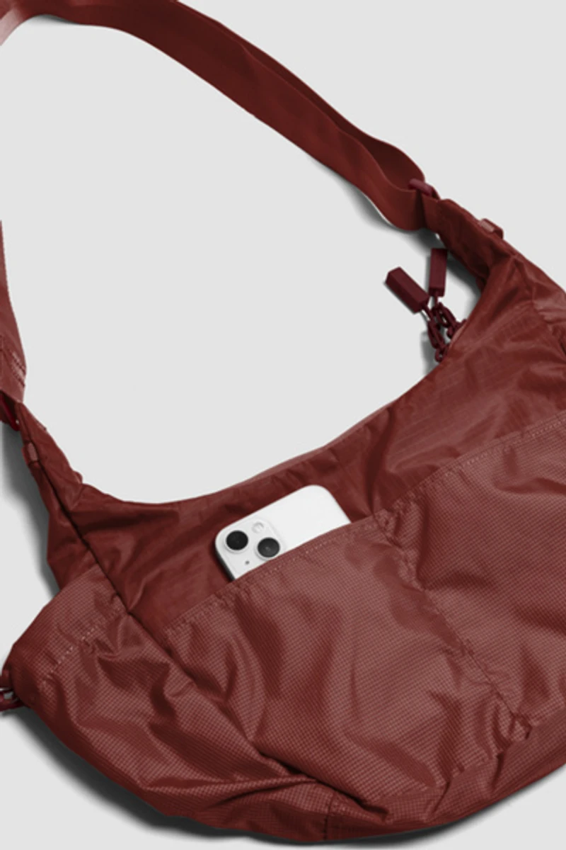 BABOON TO THE MOON Crescent Crossbody Bag (4.7L)