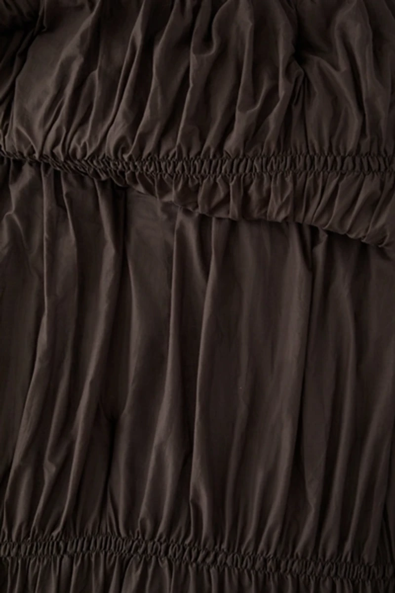 Rita Ruffle Comforter