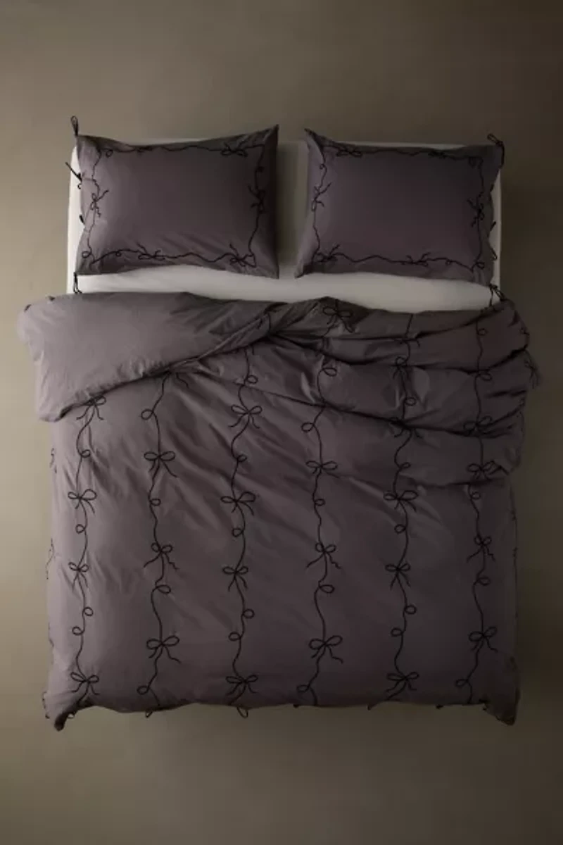 Lacey Bows Embroidered Duvet Cover