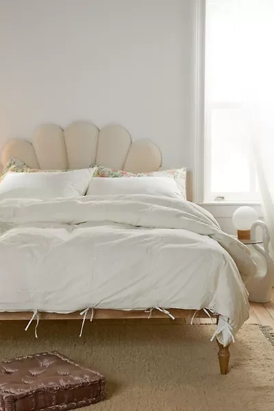 Lacey Bows Embroidered Duvet Cover