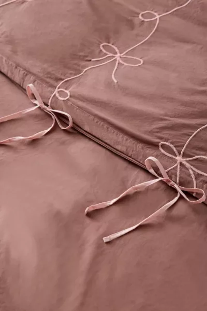 Lacey Bows Embroidered Duvet Cover