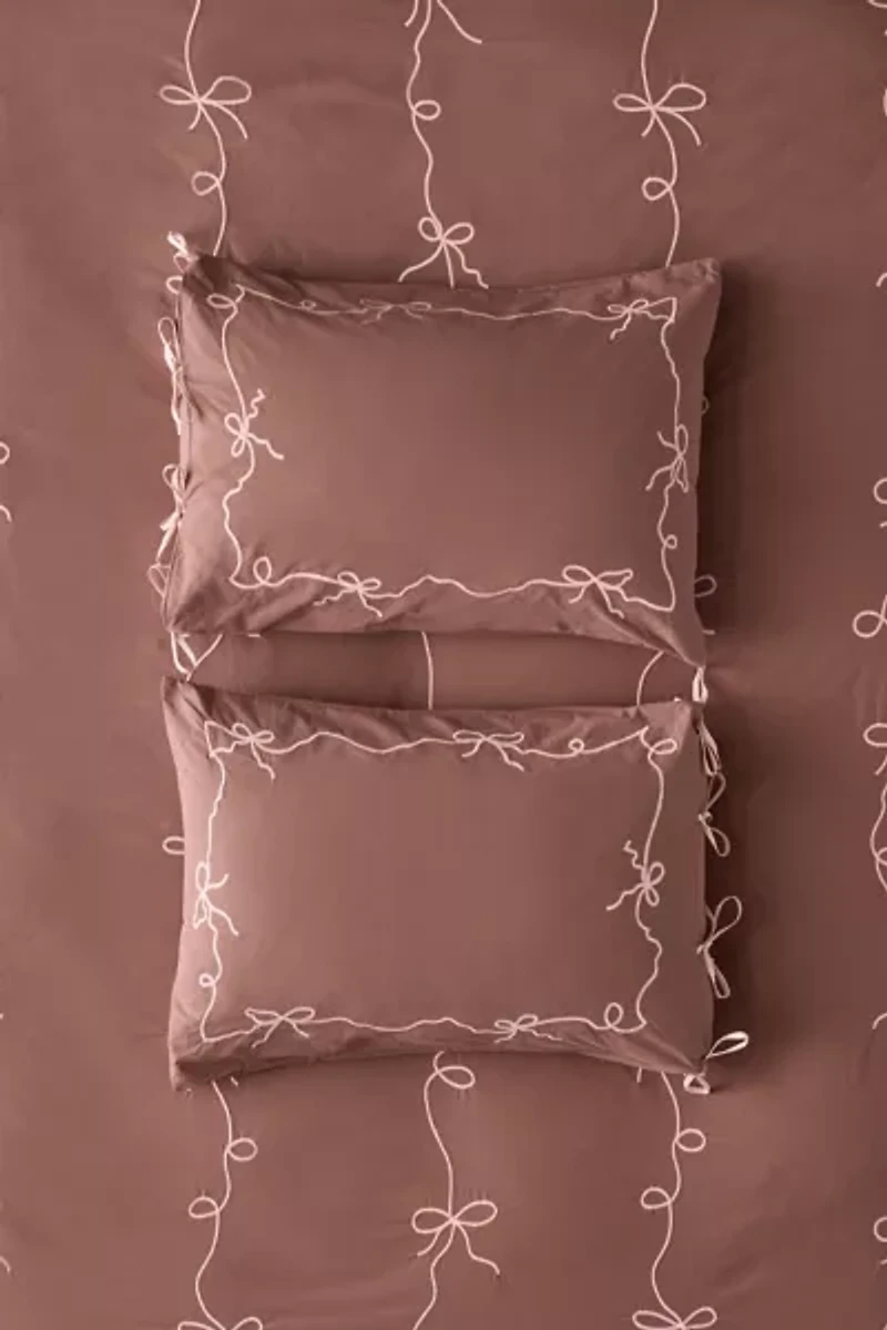 Lacey Bows Embroidered Sham Set