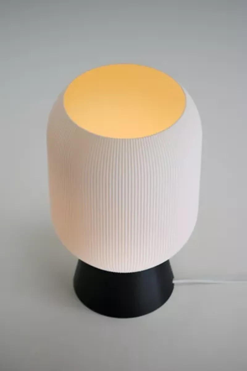 Honey & Ivy Table Lamp