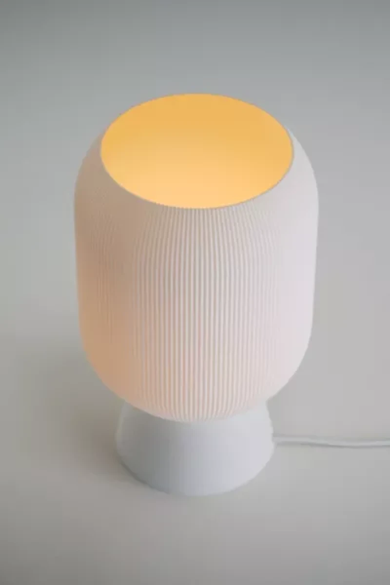 Honey & Ivy Table Lamp