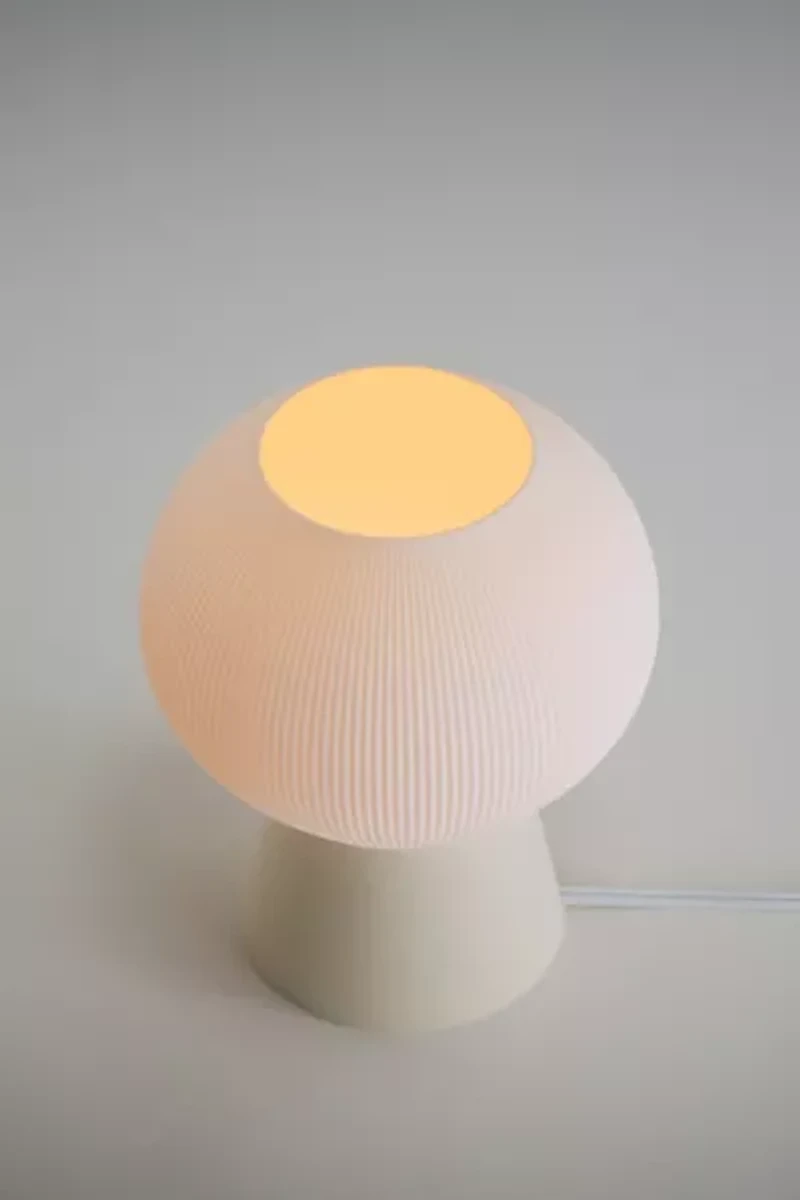 Honey & Ivy Mooshie Table Lamp