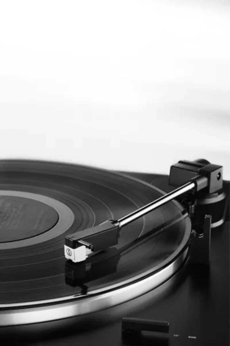 AudioTechnica AT-LP60XBT-USB Automatic Bluetooth Turntable
