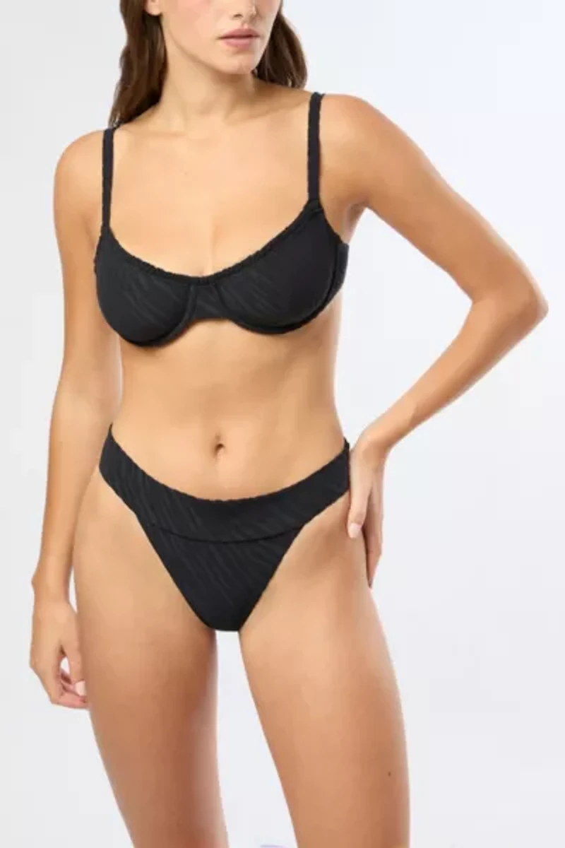 Onia Marilyn Ruffled Underwire Bikini Top