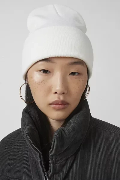 UO Jessie Essential Knit Beanie