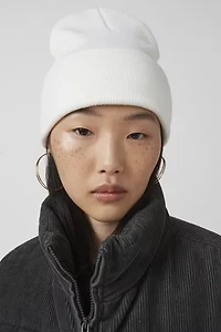 UO Jessie Essential Knit Beanie