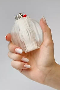 Me Make Pretty Saturn Lighter Case