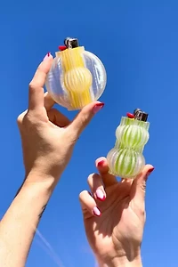 Me Make Pretty Saturn Lighter Case