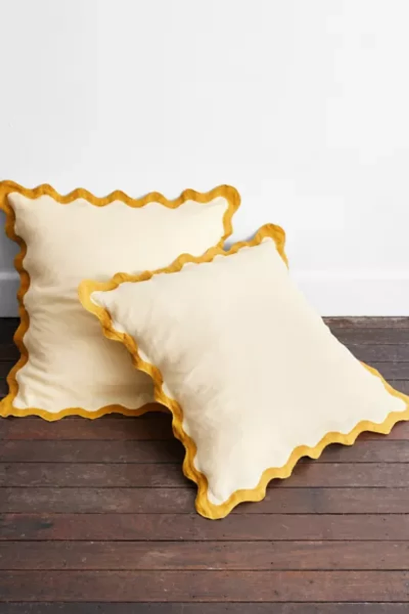 Bed Threads French Flax Linen Scalloped European Pillowcases - Set of 2