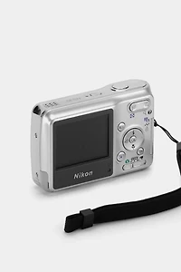 Nikon Coolpix L3 Point and Shoot Digital Camera Refurbished By Retrospekt