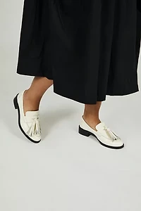 Intentionally Blank Neighbor Leather Tassel Loafer