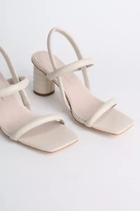 Intentionally Blank Kifton Leather Heel