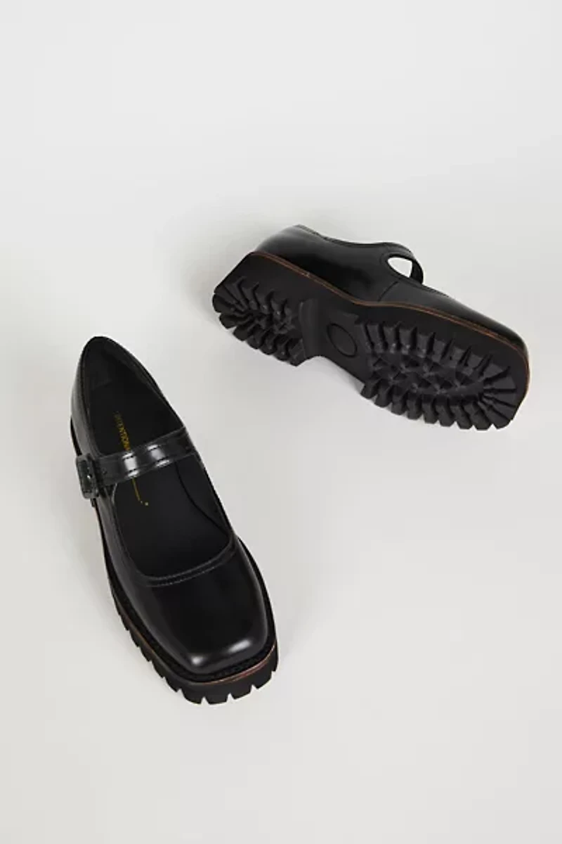 Intentionally Blank Veronica Leather Platform Mary Jane