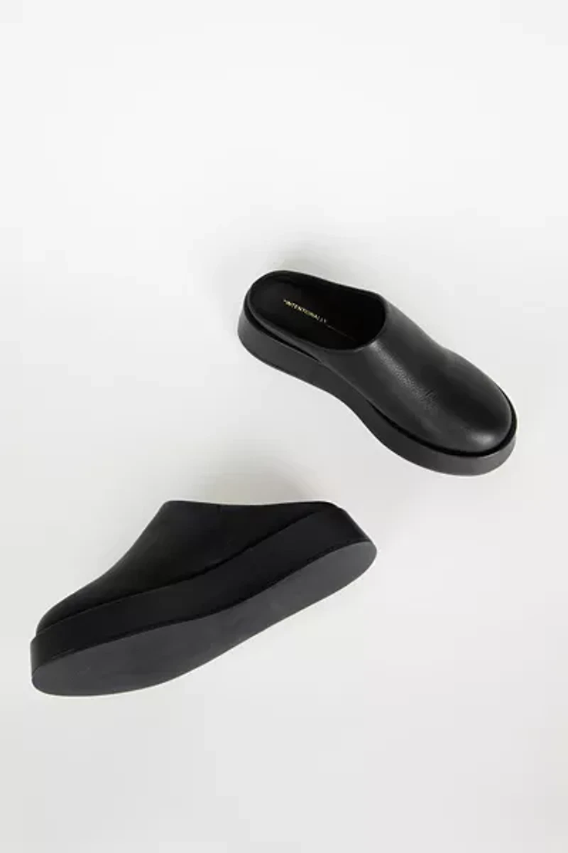Intentionally Blank Risen Leather Platform Mule