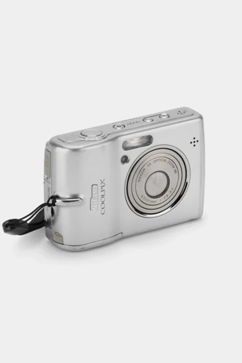 Nikon Coolpix L12 Point and Shoot Digital Camera Refurbished by Retrospekt