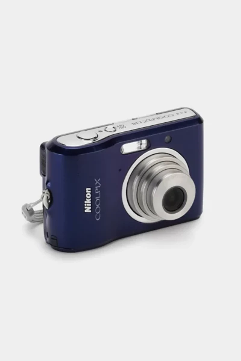 Nikon Coolpix L18 Point and Shoot Digital Camera Refurbished by Retrospekt