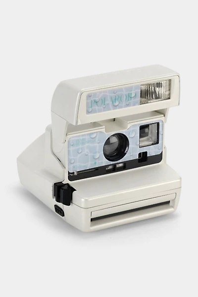 Vintage Polaroid Pearl 600 Instant Film Camera by Retrospekt