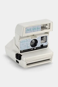 Vintage Polaroid Pearl 600 Instant Film Camera by Retrospekt
