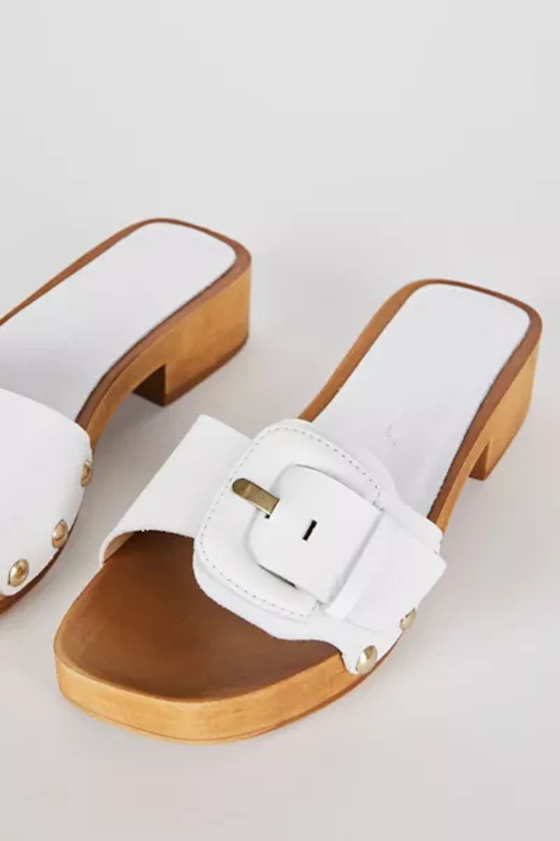 Intentionally Blank Mar Clog Sandal