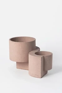 Tortuga Forma Concrete Terrazzo Planter - Set of 2