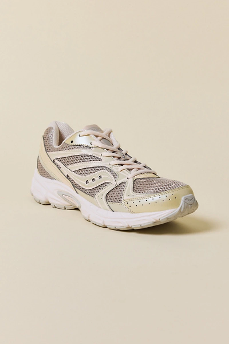 Saucony Women's Ride Millenium Sneaker