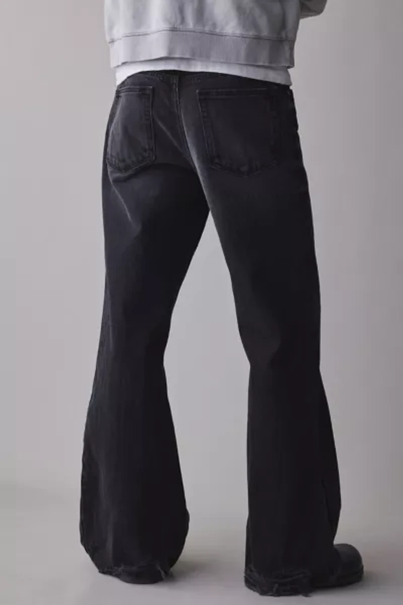 BDG Slacker Relaxed Flare Jean