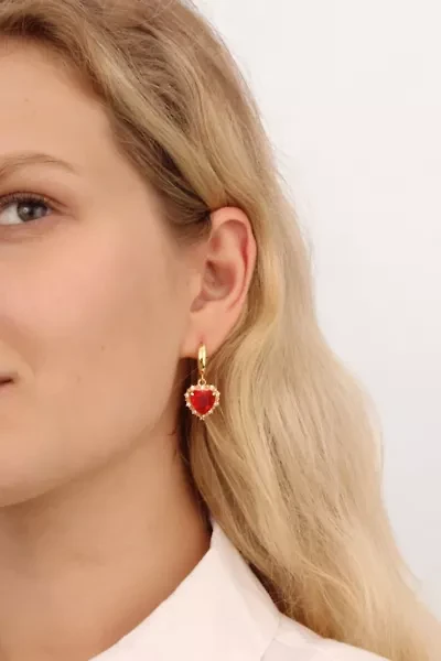 Velvet Luna Bella Heart Earrings