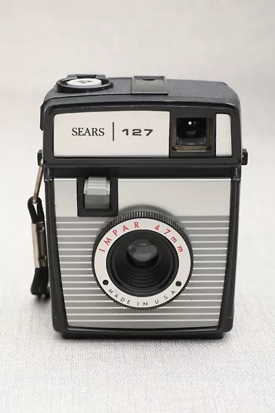 Acme Camera Co. Vintage Sears 127 Film Camera