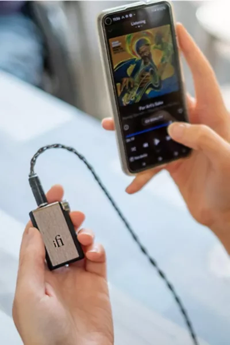 iFi Audio Go blu Portable Bluetooth DAC/Headphone Amp